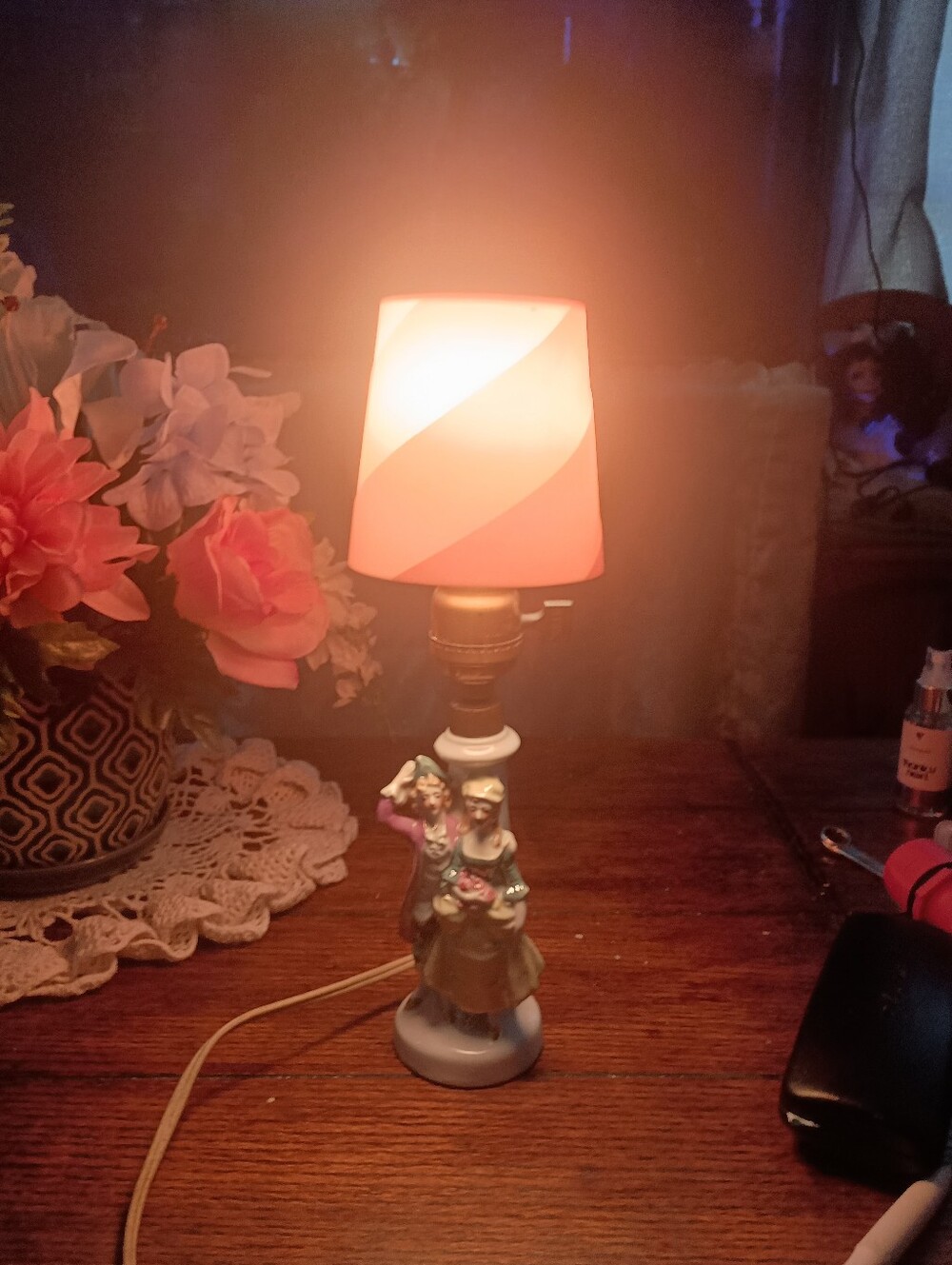 Vintage 50s Hand-Painted Courting Couple Porcelain Lamp with Original Pink Shade